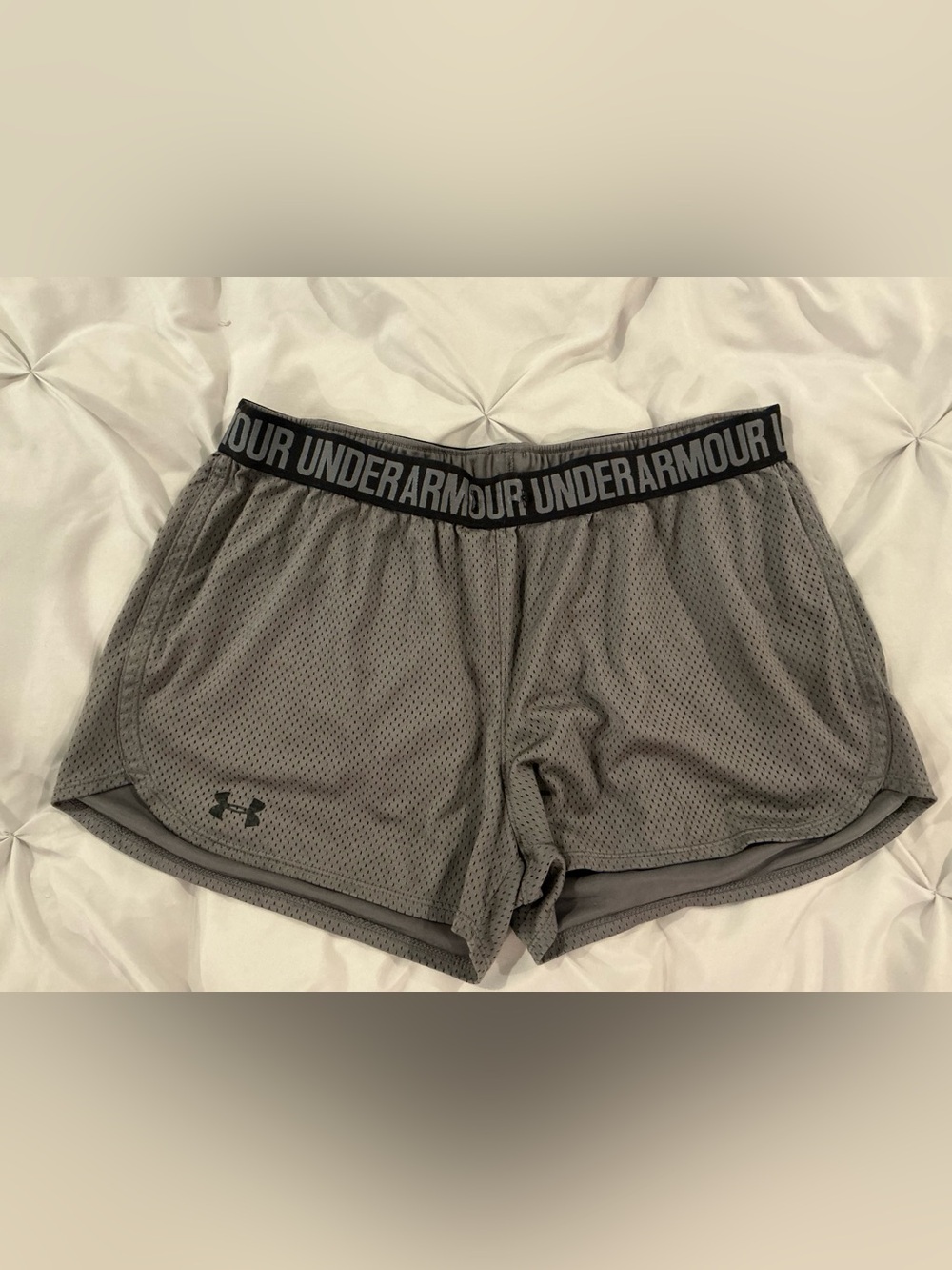Women’s Under Armour Gray Mesh Athletic Shorts with Black Logo on Waist-Size LG